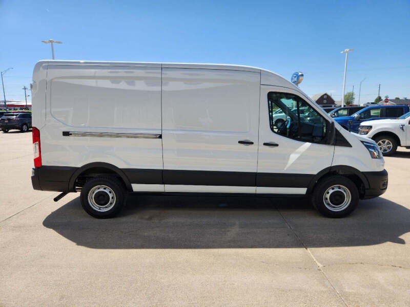 2025 Ford Transit 250