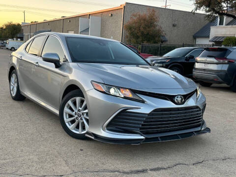 2022 Toyota Camry LE