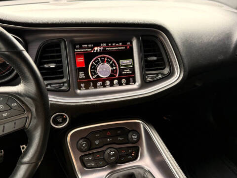 2016 Dodge Challenger R/T