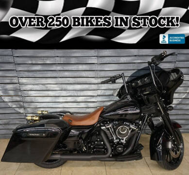 2018 Harley-Davidson Street Glide for sale at AZautorv.com in Mesa AZ