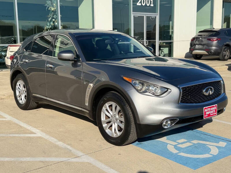 2017 Infiniti QX70
