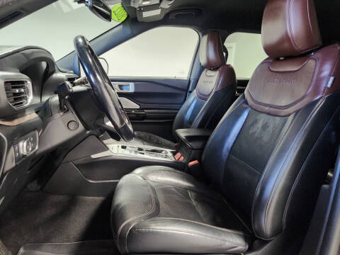 2022 Ford Explorer Hybrid Platinum