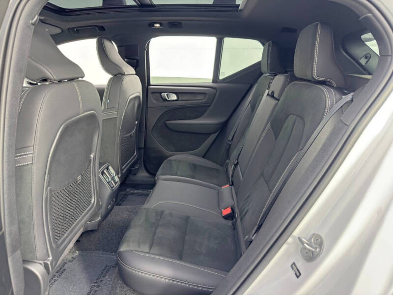 2024 Volvo XC40 Recharge Twin Plus