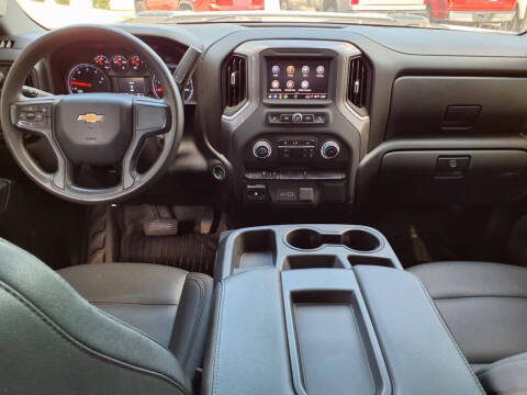 2024 Chevrolet Silverado 3500HD CC Work Truck