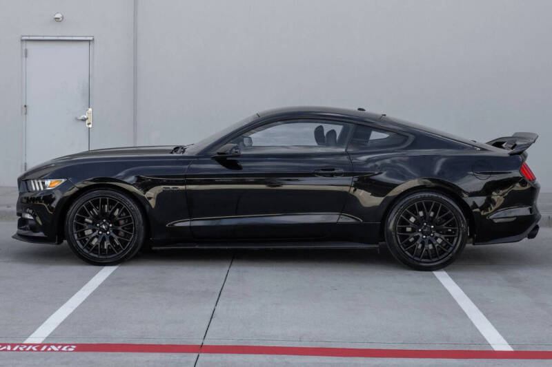 2017 Ford Mustang GT Premium
