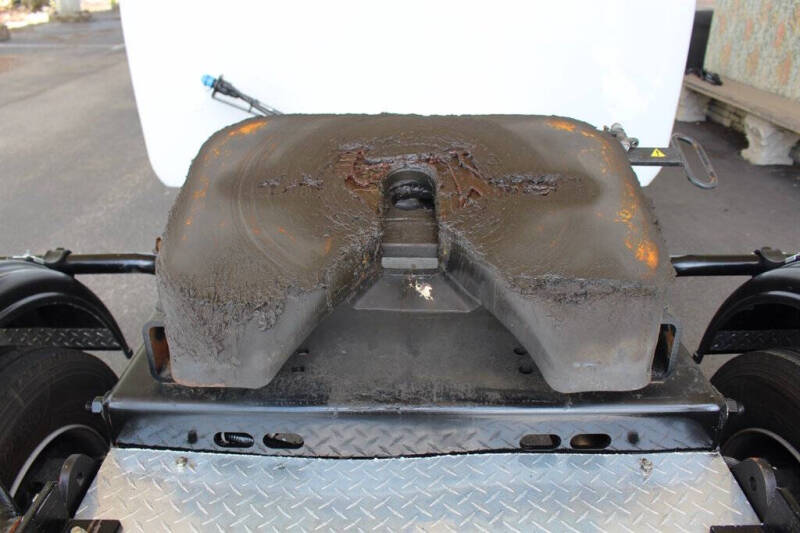 2024 Ford F-600 Super Duty