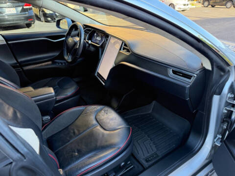 2013 Tesla Model S Performance