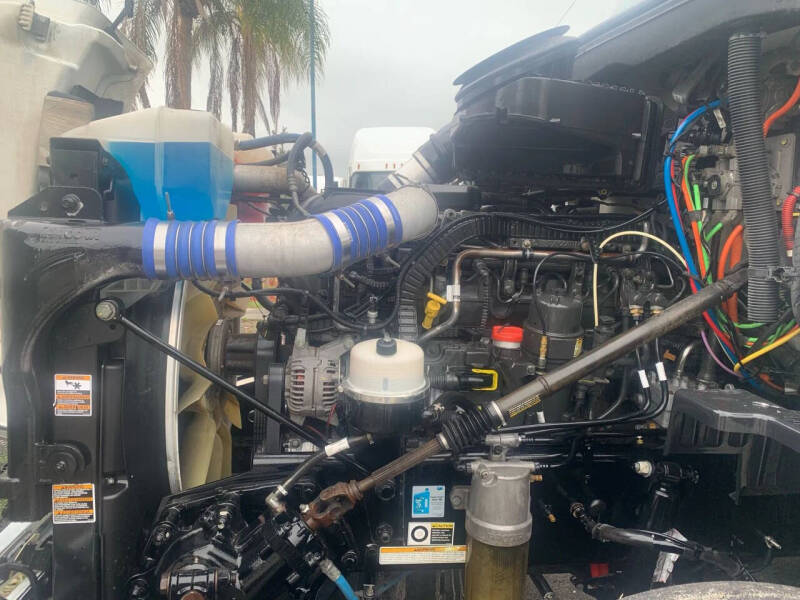 2019 Peterbilt 579