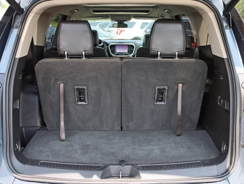 2019 GMC Acadia Denali