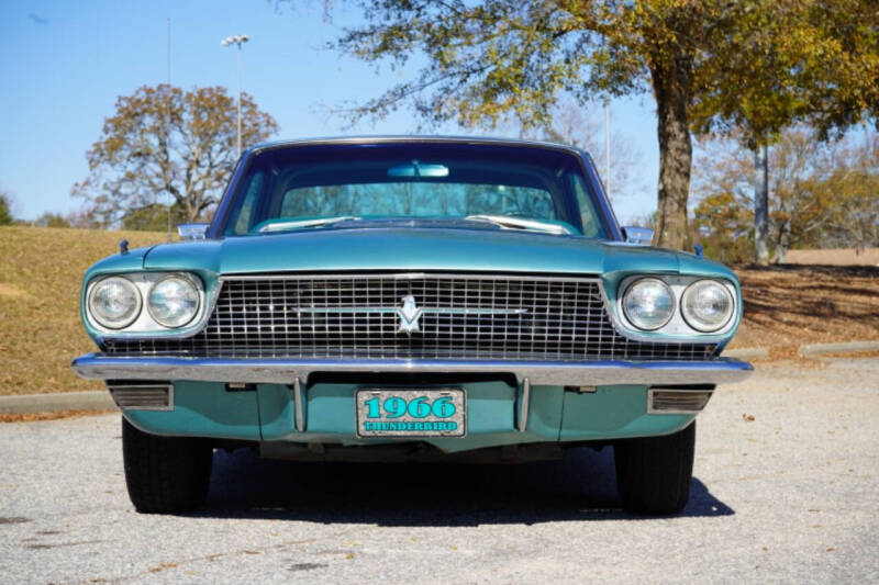 1964 Ford Thunderbird
