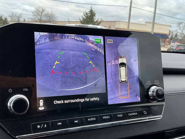 2023 Mitsubishi Outlander SE