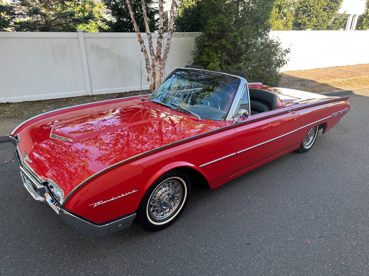 1962 Ford Thunderbird 6