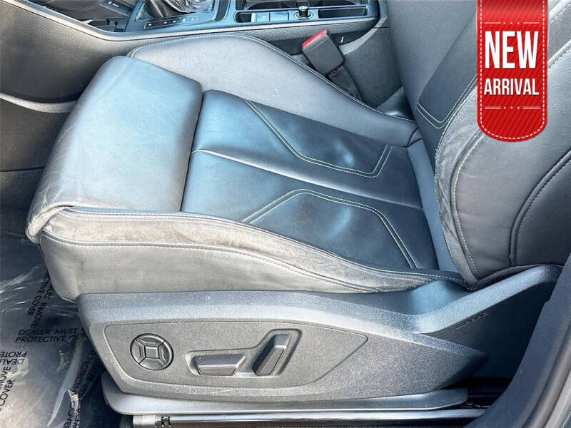 2021 Audi Q3 quattro S line Prem Plus 45 TFSI