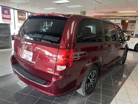 2018 Dodge Grand Caravan SE Plus