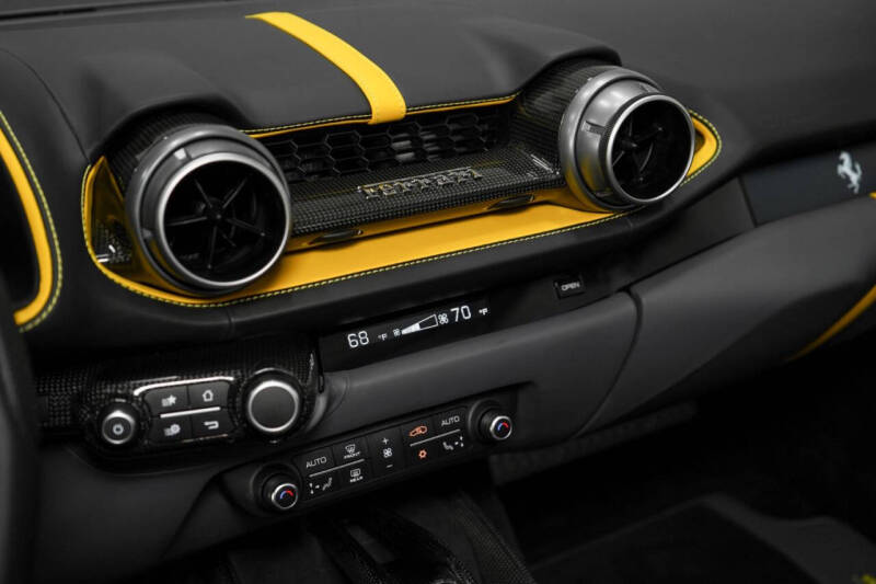 2023 Ferrari 812 GTS