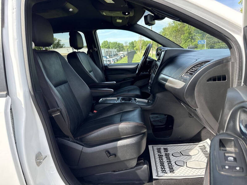 2020 Dodge Grand Caravan GT