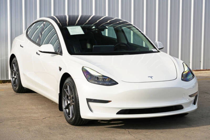 2021 Tesla Model 3 Standard Range Plus