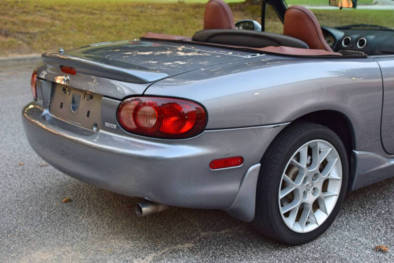 2002 Mazda Miata SE photo 37