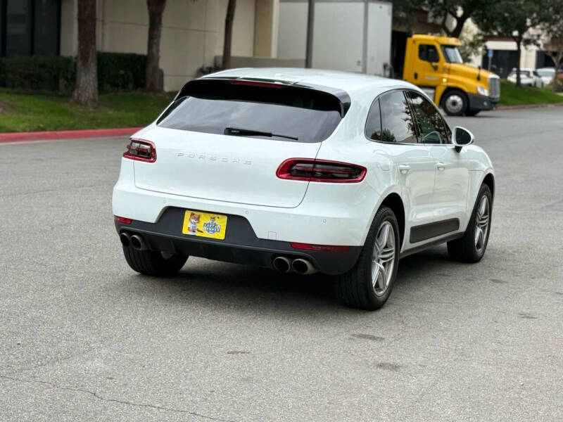 2017 Porsche Macan S