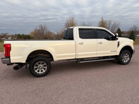2017 Ford F-250 Super Duty Lariat