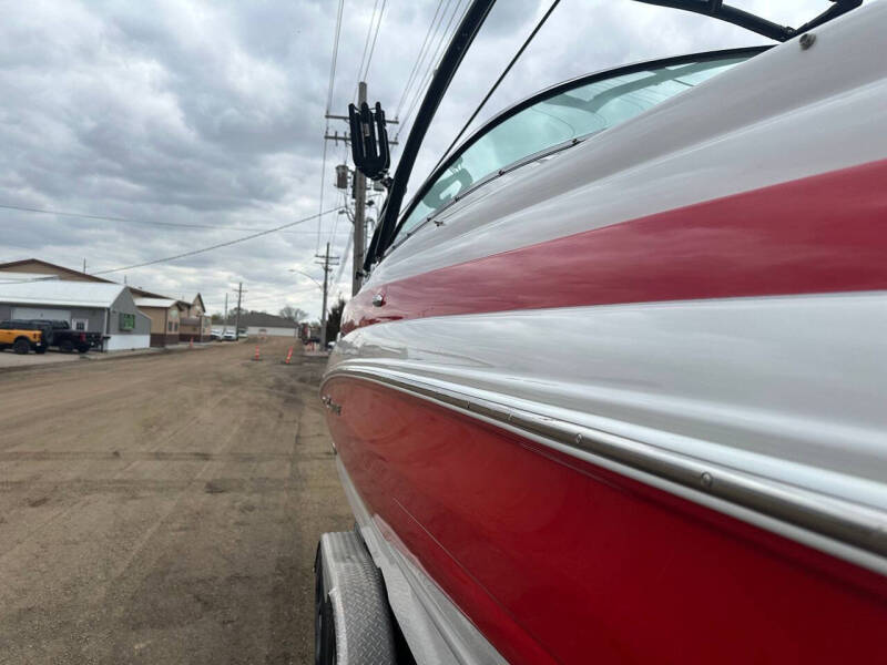 2013 Crownline E260 XS