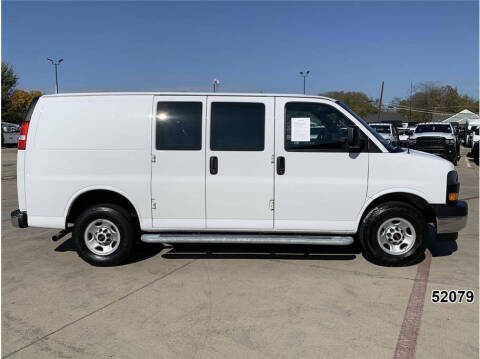 2023 GMC Savana 2500