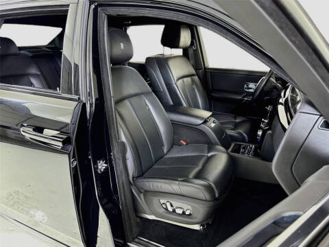2019 Rolls-Royce Phantom