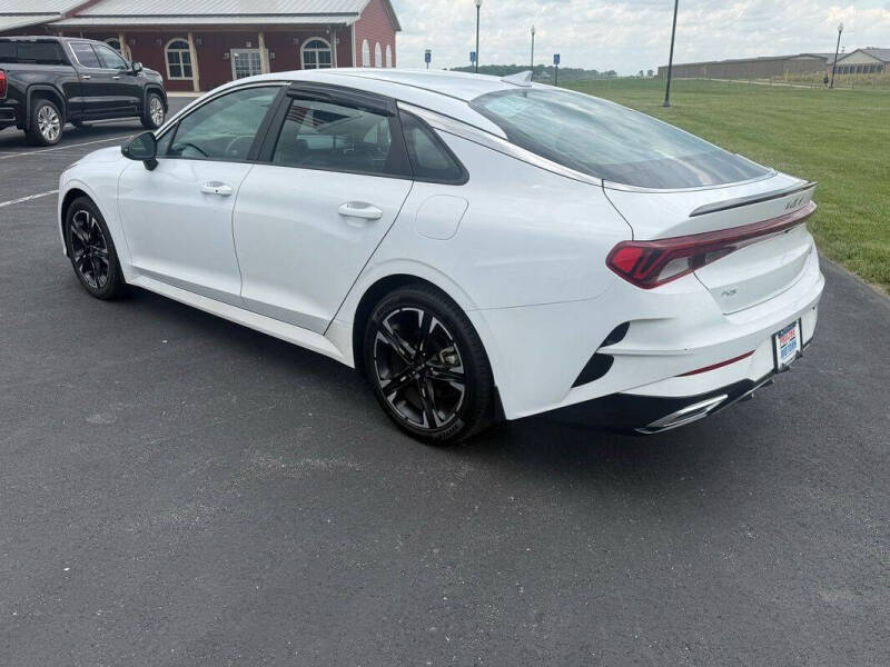 2022 Kia K5