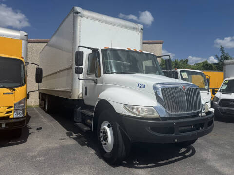 2018 International DuraStar 4300