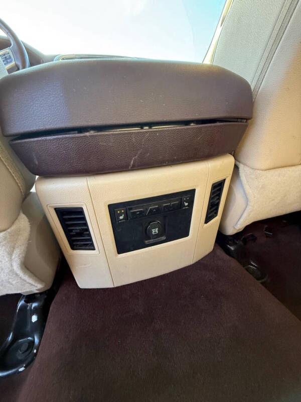 2017 RAM 1500 Laramie