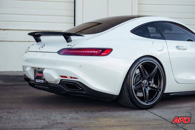 2017 Mercedes-Benz AMG GT