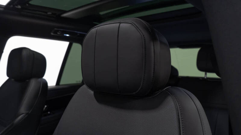 2023 Land Rover Range Rover P400 SE