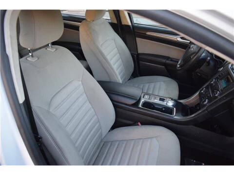 2017 Ford Fusion Hybrid S