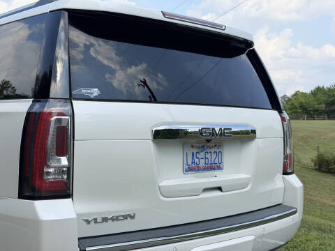 2017 GMC Yukon Denali