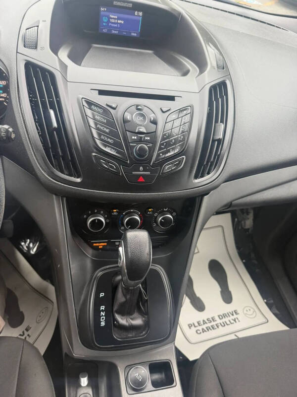 2015 Ford Escape S