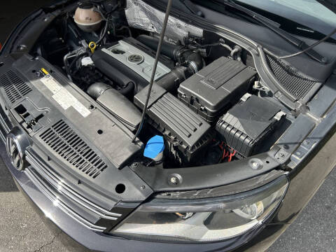 2015 Volkswagen Tiguan SE