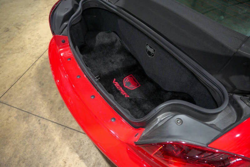 2004 Dodge Viper SRT-10