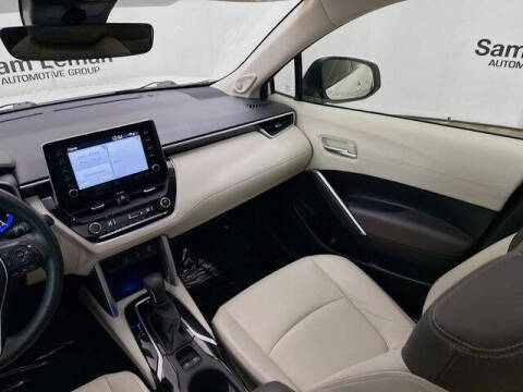 2022 Toyota Corolla Cross XLE