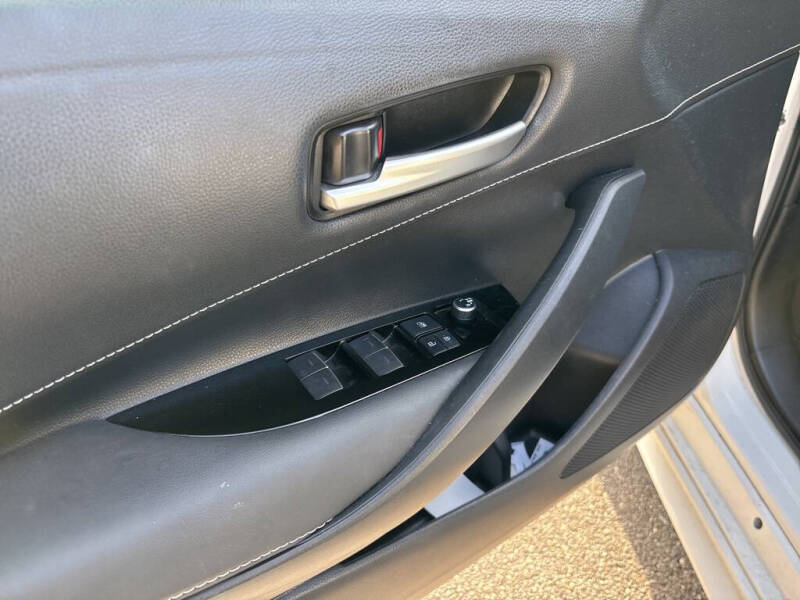 2020 Toyota Corolla Hatchback SE