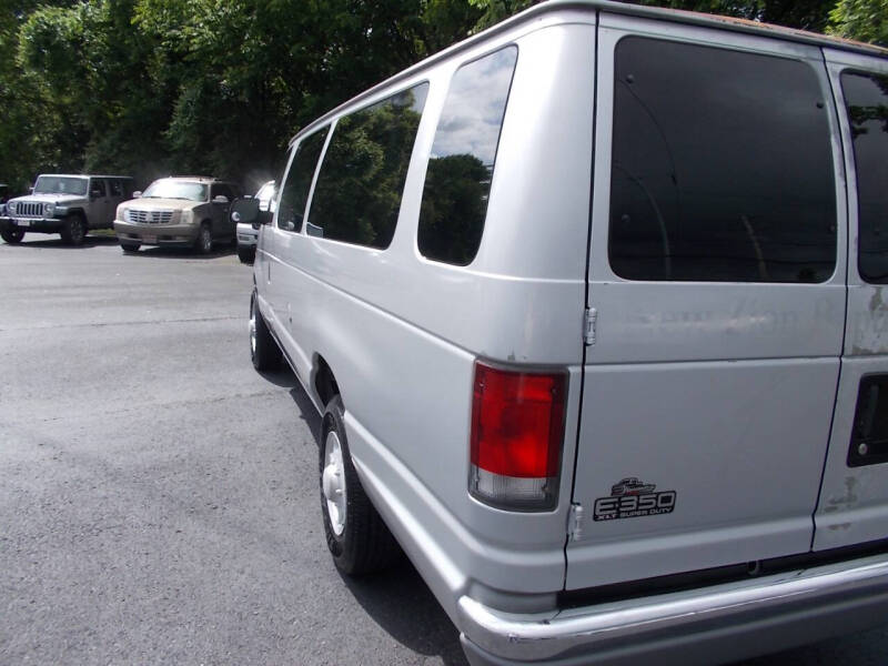 1999 Ford E-350 XLT SD