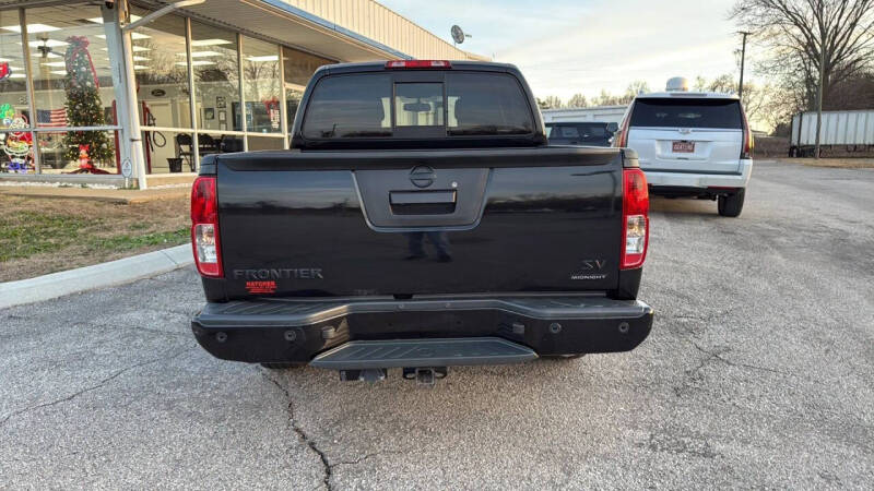 2021 Nissan Frontier