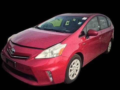 2013 Toyota Prius v Two