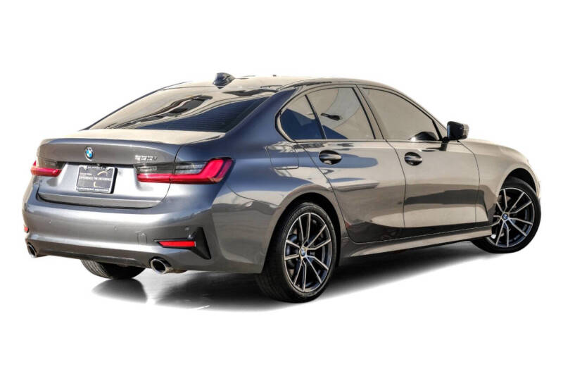 2022 BMW 3 Series 330i