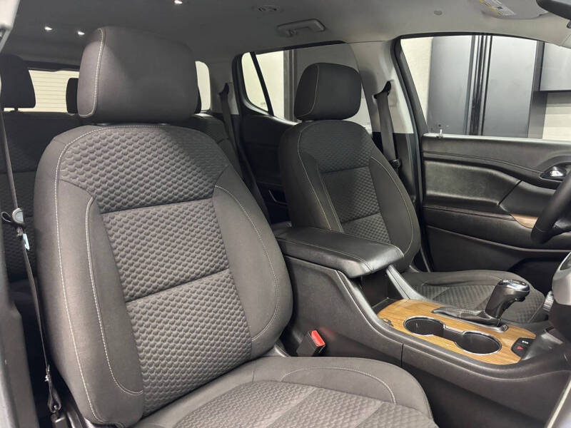 2019 GMC Acadia SLE-1