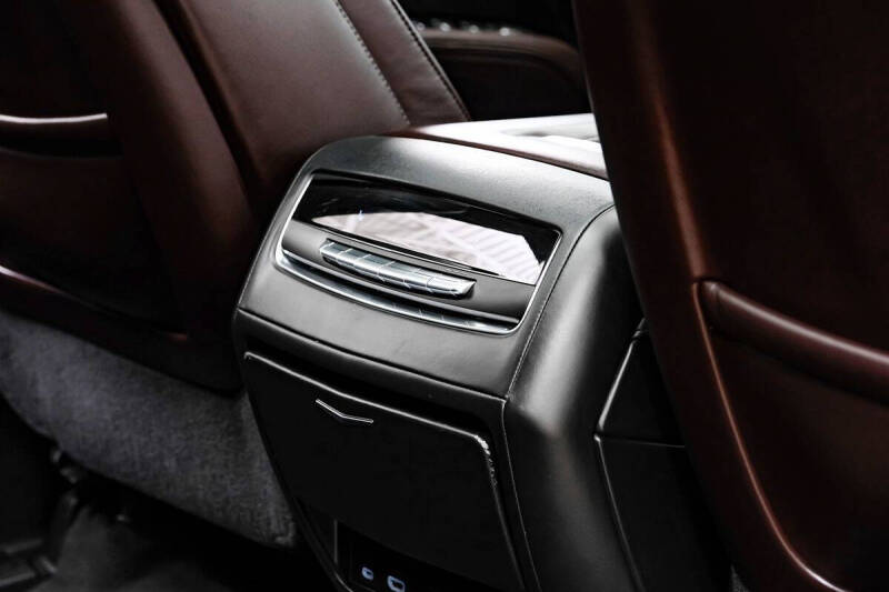 2021 Cadillac Escalade ESV Sport Platinum