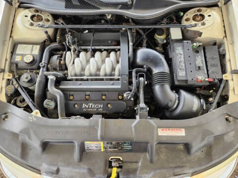 2002 Lincoln Continental