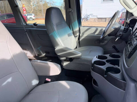 2008 Ford E-Series E-350 SD XLT