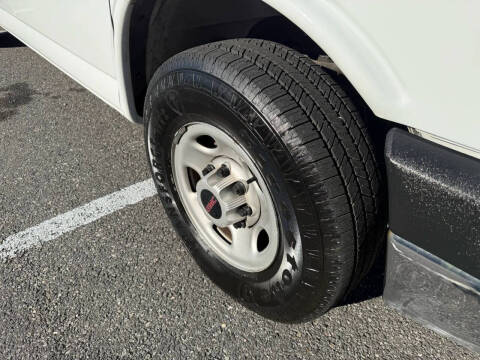 2022 GMC Savana 2500