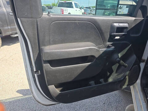2015 Chevrolet Silverado 3500HD CC