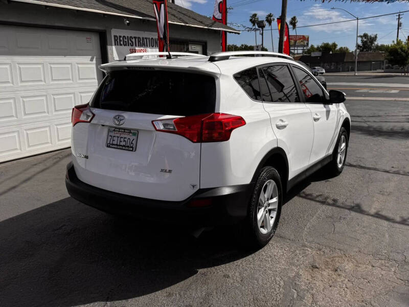 2014 Toyota RAV4 XLE